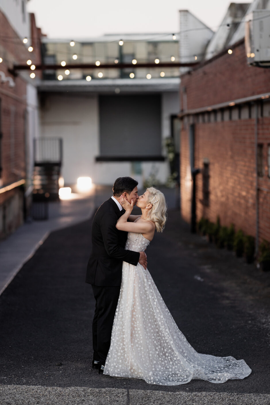 Whitney & Tan || 27-11-21 || The Wool Mill